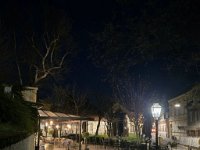 Vrazovo šetalište, kavana Palainovka  Uređenje šetališta započelo je rušenjem sjevernih vratiju, koja su se još nazivala i "Frauneter" ili "Ženska vrata" te gradnjom kavane "Palainovka". Šetalište je otvoreno 1841. godine. Poslije Vrazove smrti 1851. godine šetalište dobiva ime po jednom od najvećih ilirskih književnika tog vremena i stanovnika Opatičke 18.